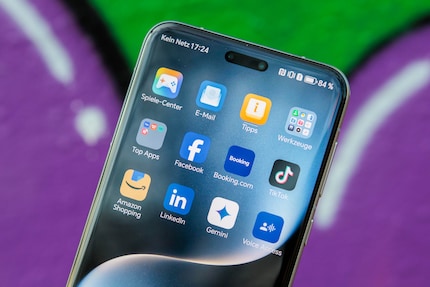 Pour un smartphone de cette gamme de prix, j'ai trop d'applications publicitaires préinstallées.