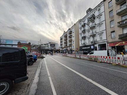 Caméra ultra grand angle : 15 mm.