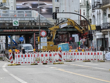 Télécaméra périscopique : 73 mm.