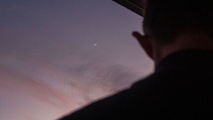 All'inizio di marzo, oltre alla Luna si poteva vedere anche Venere a forma di mezzaluna.