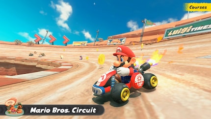 Le piste sono generalmente molto più larghe rispetto ai giochi precedenti - in parte a causa del maggior numero di giocatori.