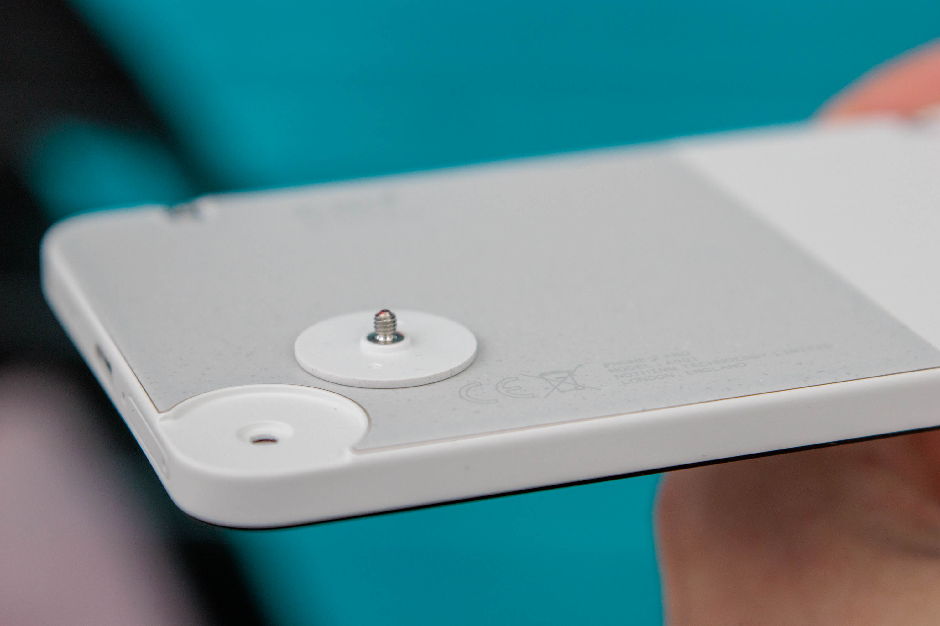 Test du CMF Phone 2 Pro : doté du NFC et de trois appareils photo