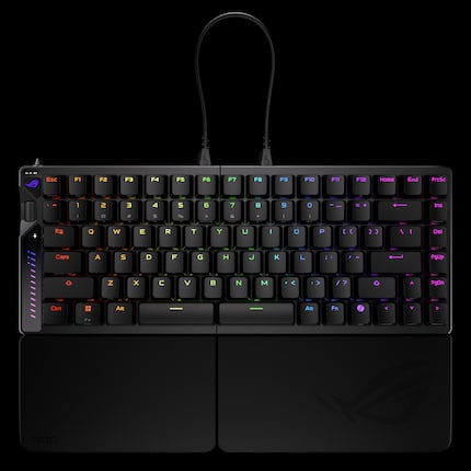 Die Tastatur lässt sich auch zusammengesetzt verwenden.