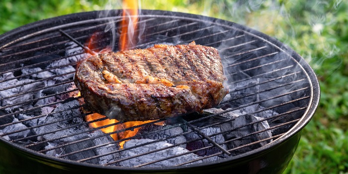 Shutterstock / MaraZe Shutterstock / MaraZe