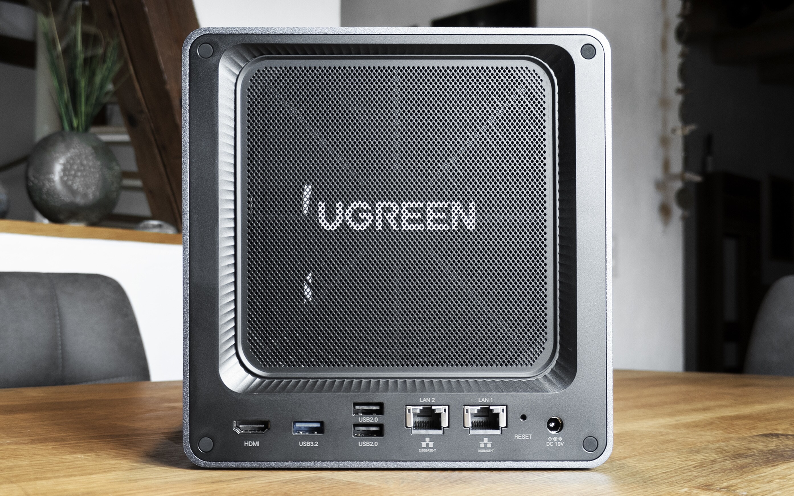 ☆新品☆UGREEN NASync DXP4800 Amazon.com: UGREEN NASync DXP4800 Plus 4-Bay Desktop NAS