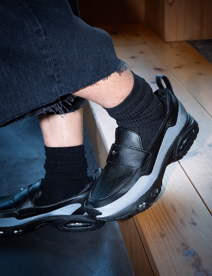 Het spatbord is lichtreflecterend.