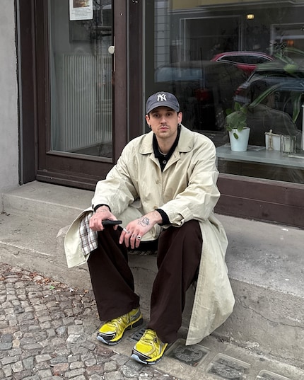 Instagram @the.simons