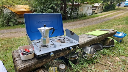 Der Gaskocher ist unerlässlich, nur schon für den morgendlichen Kaffee.