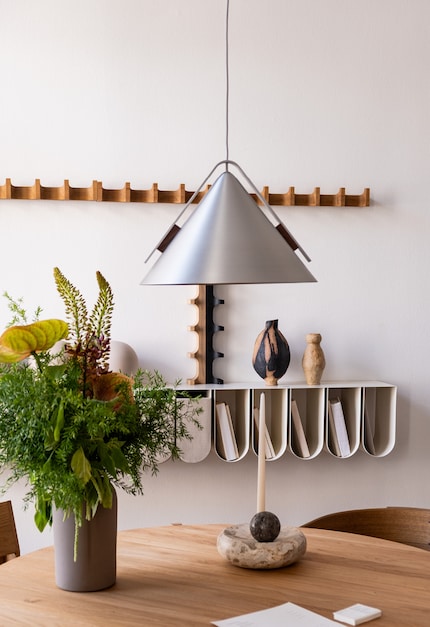 Des détails aux accents historiques ajoutent une touche particulière.