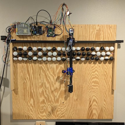 Le premier prototype avait encore une matrice de 21×3 et utilisait entre autres des balles de ping-pong.
