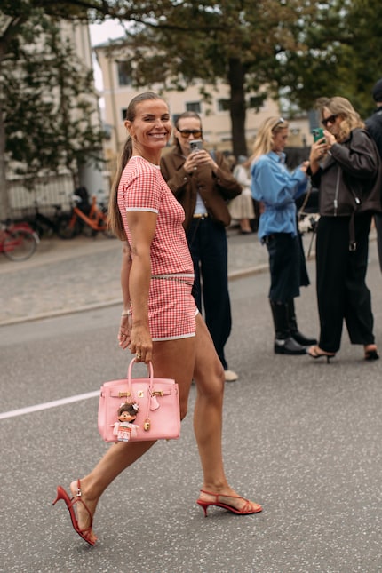 Der Trick funktioniert mit Top und Shorts genauso gut …