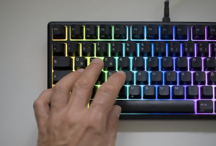 Di solito faccio test di dattilografia audio, ma ti risparmierò quello della GMBK 75%.