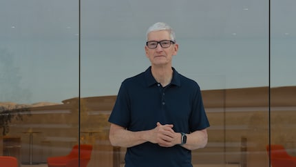 Il CEO di Apple Tim Cook ha presentato ancora una volta i migliori iPhone di tutti i tempi.