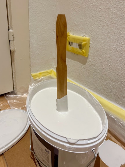 La peinture est aussi épaisse que du pudding.
