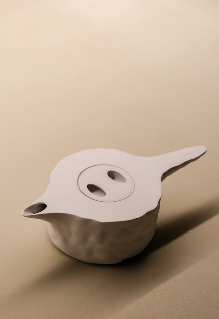 Minsuk Cho: Boa Teapot, 2024, ceramic