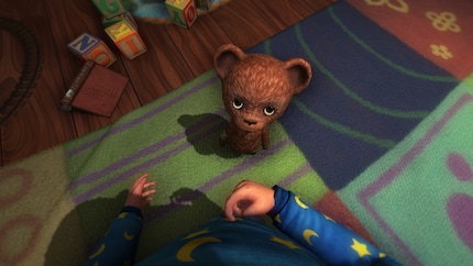 Teddy ist mehr als nur ein Freund. In «Among the Sleep» wird kindliche Geborgenheit zur Quelle des Grauens.