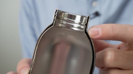 So sieht der isolierende Zwischenraum bei der «Clima» von 24 Bottles aus.