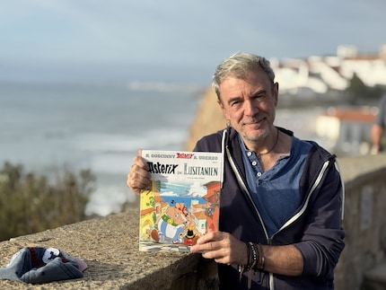 Fabcaro a écrit son deuxième tome après «L'Iris blanc» avec «Astérix en Lusitanie». Il pose ici au large des côtes portugaises.