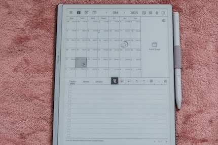 Der Kalender ist auf handschriftliche Notizen ausgelegt. Ich mag ihn.