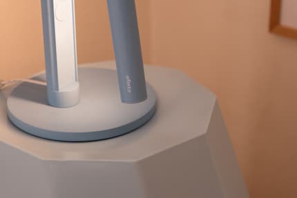 Die Lichtstärke der Lumino Desk kommt fast an Tageslicht (6000K) heran.