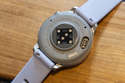 Der Anschluss ist etwas wirr platziert und muss ab und an ausgewaschen werden.