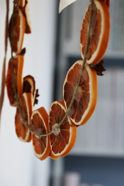 So sieht der Kranz zum Schluss von hinten aus.