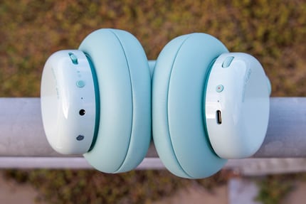 Een blik op alle bedieningselementen van de Headphone Pro.