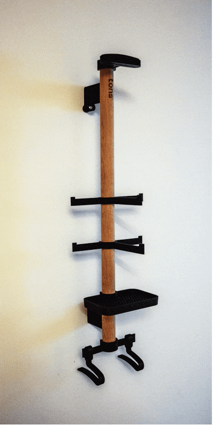 Die Rack Wandhalterung von Tons für Helm, Brillen, Velocomputer und Schuhe.