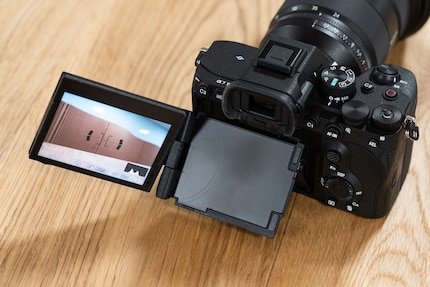 Auch der Origami-Faltmechanismus schafft es in die Mittelklasse.