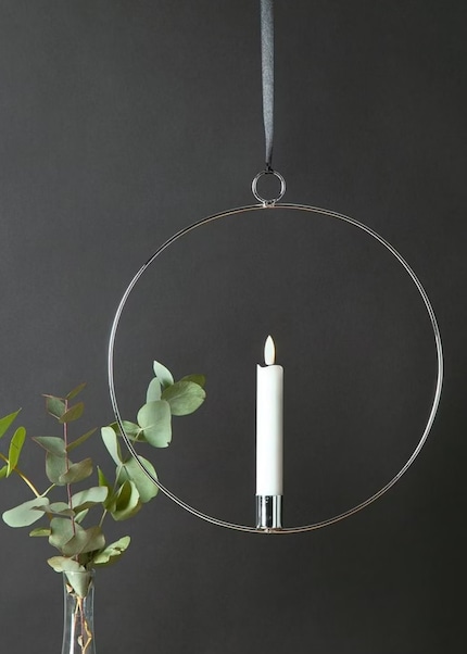 Weniger ist mehr: Hier sorgt der Kerzenschein für Aufsehen.