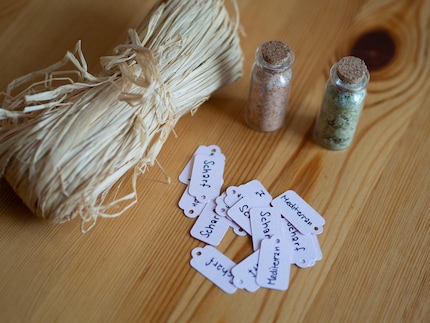 Damit Opa auch weiss, womit er sein Frühstücksei würzt.