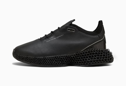 Puma und Porsche Design geben sich eher klassisch.