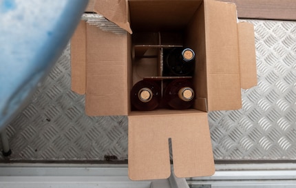 Die Balkonkühlung im Hause Balissat, UV-Schutz durch Karton.