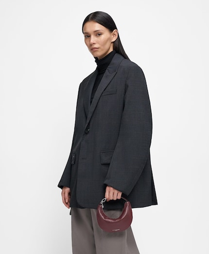 «Moon Pouch Pendant» von Liebeskind Berlin – richtig cute!