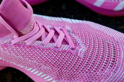 Das weiche Obermaterial besteht aus Eukalyptusfasern.