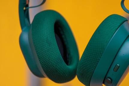 Mesh-Gewebe für die Ohrpolster.