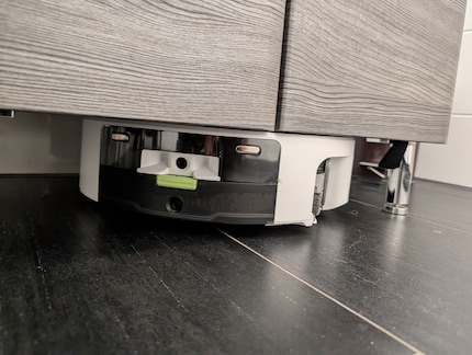 Der Roomba hat sich festgefahren.