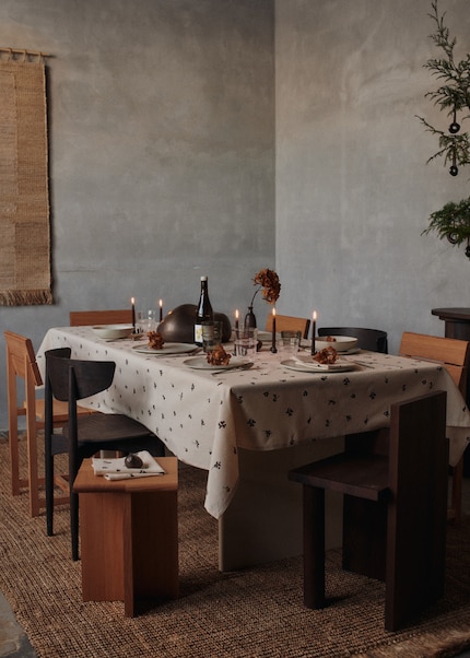 … oder Blüten aus dem Garten verleihen deinem Tisch einen Hauch von Natur.