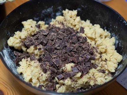 Die Schokolade macht den Keks perfekt.