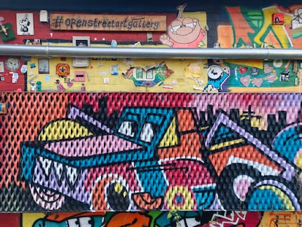 Natürliche Farbwiedergabe und hohe Detailgenauigkeit.