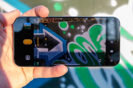 Im Ricoh-Modus ändert die Kamera-App ihr Erscheinungsbild.