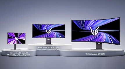 Tandem WOLED, 39 pollici in formato 21:9, risoluzione 5K2K, curva 1500R: il 39GX950B (qui in cima al podio di LG) sembra sulla carta il monitor da gioco perfetto.