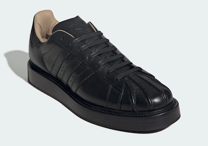 Der neue «Superstar Lux» von Adidas.