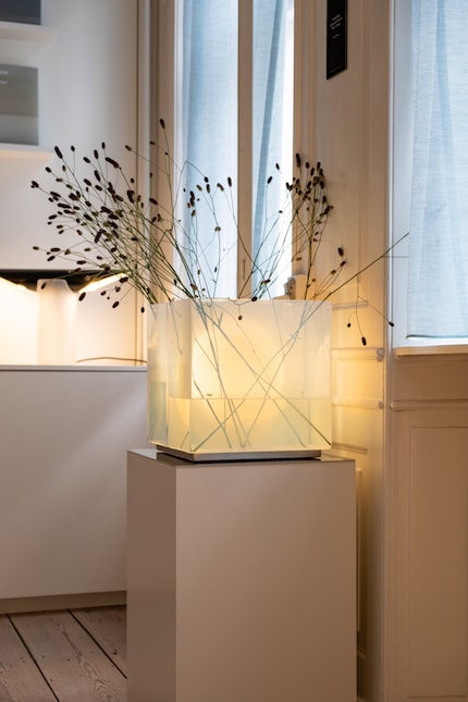 Weniger ist mehr: Hier rückt die Vase in den Vordergrund.