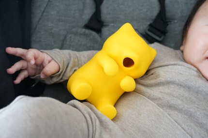 Baby Fufu kühlt dein Kleinkind.