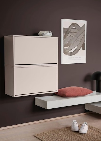 Das Schuhregal kann gestapelt oder nebeneinander angeordnet werden.