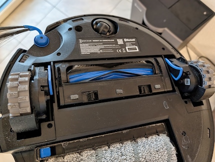 So sieht die Bürste nach über einem Monat aus: Haare haben sich keine darin verfangen.