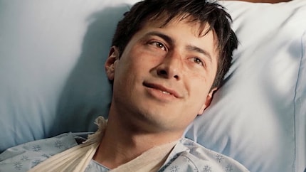 Reale Herausforderungen stellen die Beziehung zwischen Hollander und Rozanov auf den Prüfstand – und lassen so manches Fanherz höher schlagen als die Sexszenen.