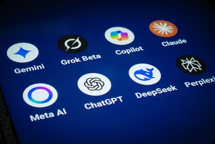 Il existe déjà de nombreux chatbots, Apple a jusqu'à présent brillé par son absence.