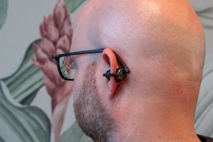 Die Freeclip 2 sitzen angenehm und sicher.